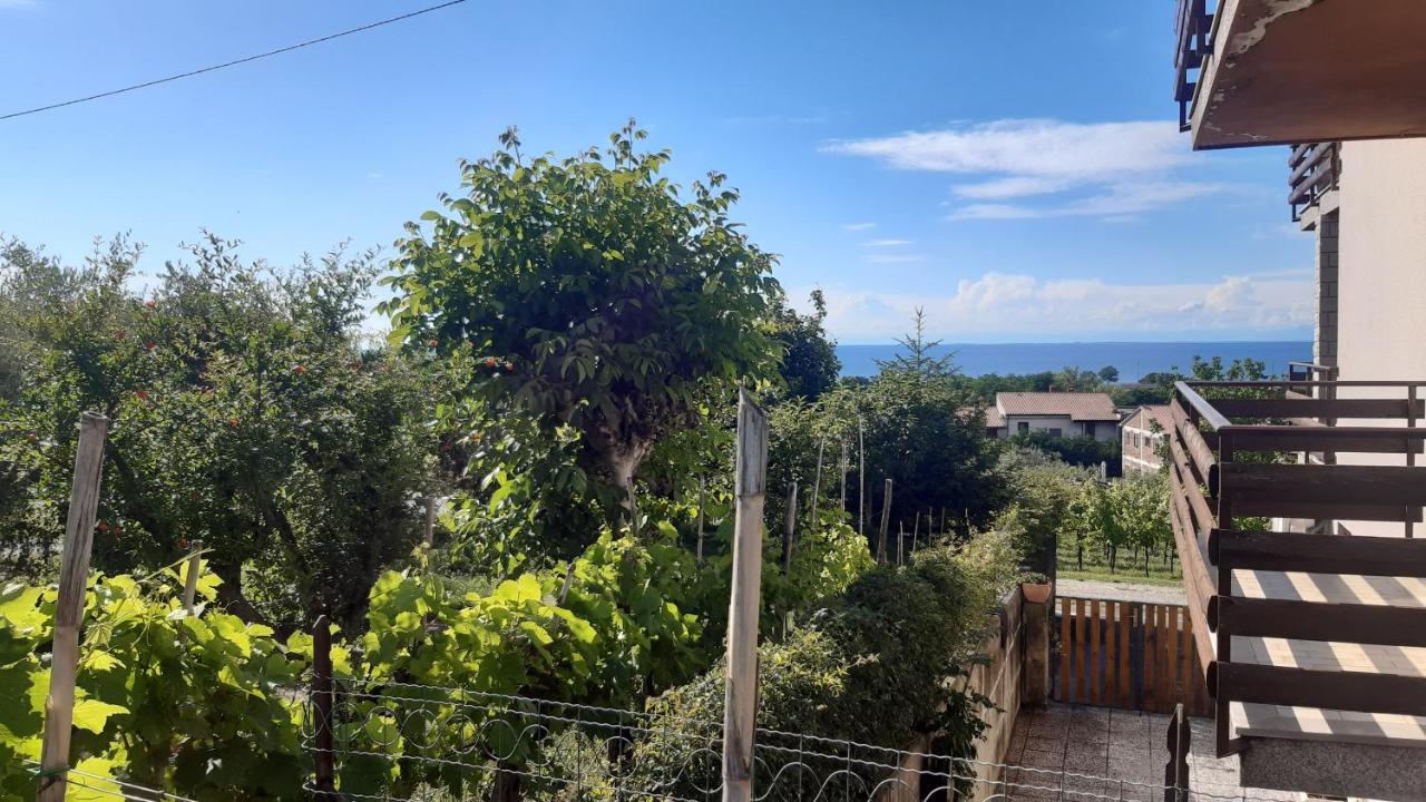 Apartma Tul Izola Exteriör bild
